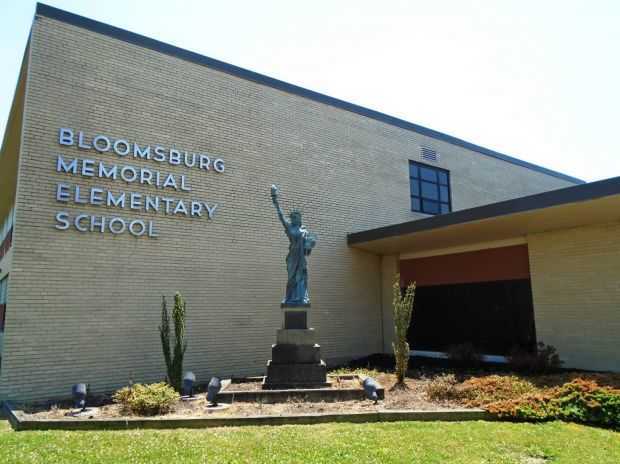 BLOOMSBURG REPLICA OF THE STATUE OF LIBERTY MEMORIAL