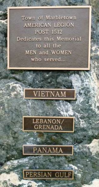 TOWN OF MARBLETOWN WAR VETERANS MEMORIAL PLAQUE C