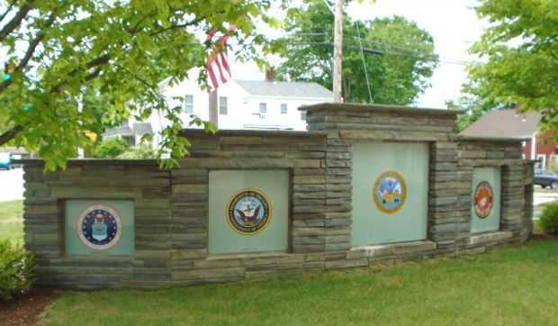 STURBRIDGE HONOR ROLL WAR MEMORIAL BACK