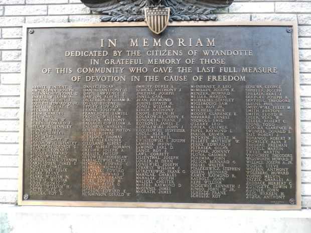 WYANDOTTE WORLD WAR II MEMORIAL