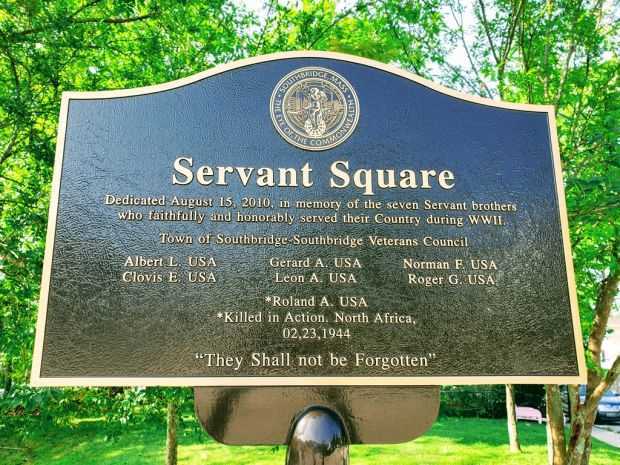 SERVANT SQUARE WAR MEMORIAL MARKER