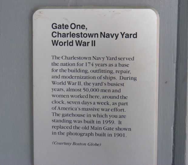 GATE ONE, CHARLESTOWN NAVY YARD WORLD WAR II MEMORIAL PLAQUE
