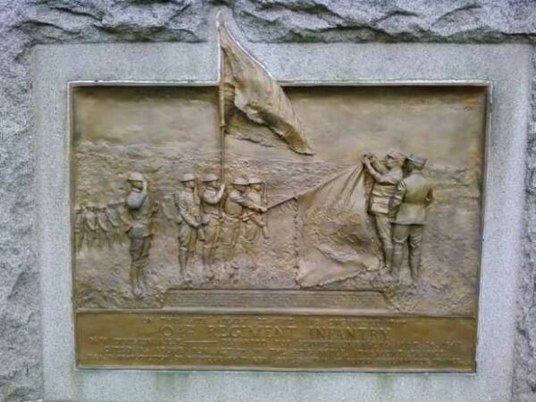 104TH REGIMENT INFANTRY WAR MEMORIAL PLAQUE A