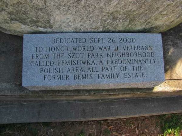 THE GIRLS AND BOYS OF BEMISUWKA WAR MEMORIAL DEDICATION STONE