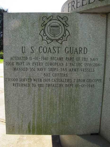 CITIZENS OF CHICOPEE WORLD WAR II MEMORIAL STONE G