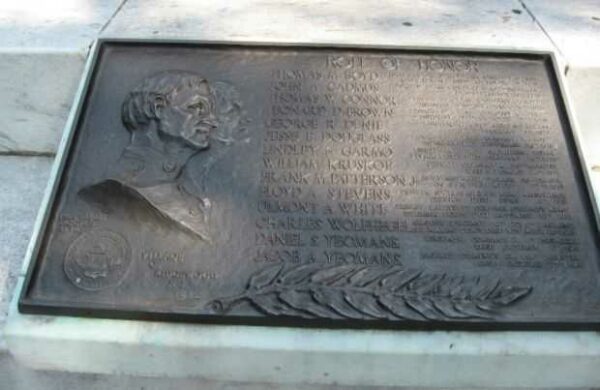 RIDGEWOOD WAR MEMORIAL HONOR ROLL PLAQUE A