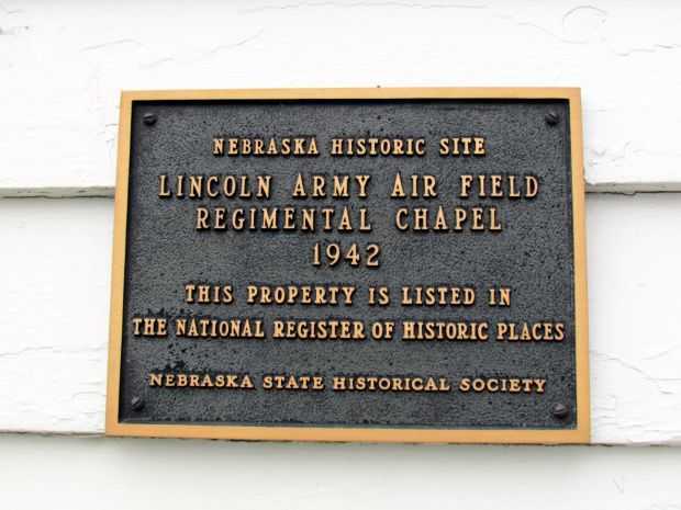 LINCOLN ARMY AIR FIELD REGIMENTAL CHAPEL MEMORIAL PLAQUE