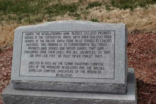 REVOLUTIONARY WAR MEMORIAL NARRATIVE STONE