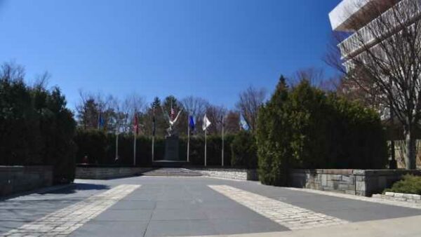 ALBANY WORLD WAR II MEMORIAL