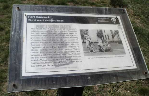 WORLD WAR II VICTORY GARDEN MEMORIAL PANEL