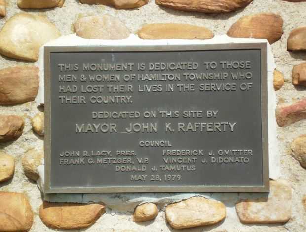 HAMILTON SQUARE AND HAMILTON TOWNSHIP WAR VETERANS MEMORIAL PLAQUE B