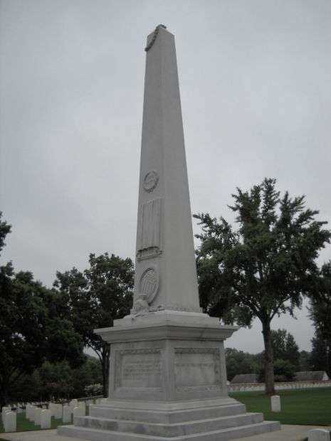 SALISBURY PRISON UNKNOWN UNION SOLDIERS MEMORIAL