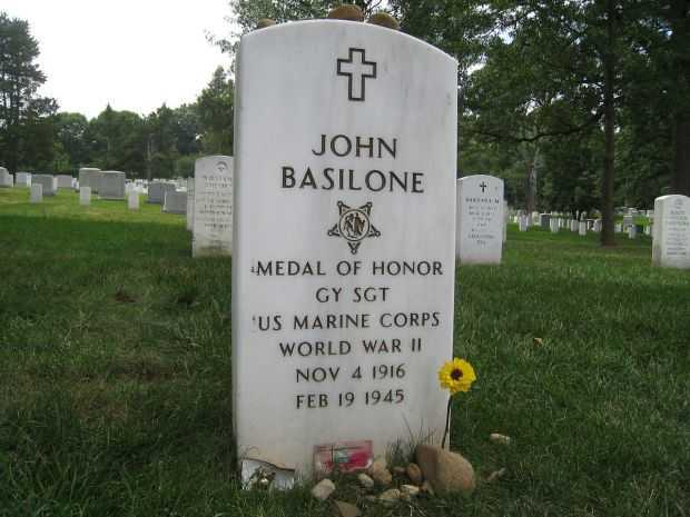 JOHN BASILONE MEDAL OF HONOR WAR MEMORIAL GRAVE STONE