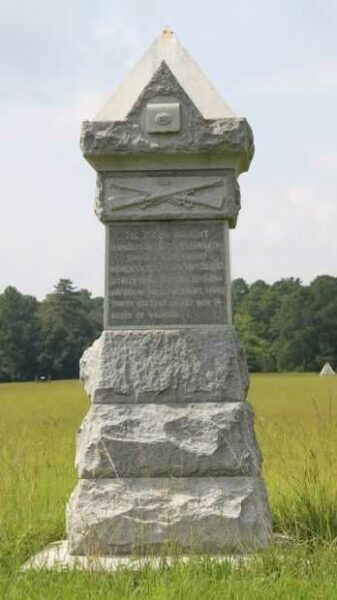 2D. MINNESOTA INFANTRY WAR MEMORIAL LEFT SIDE