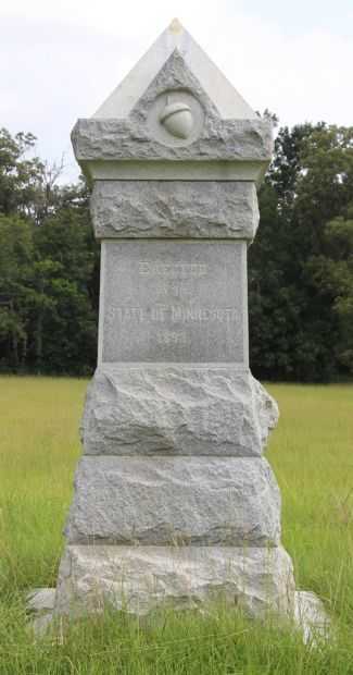 2D. MINNESOTA INFANTRY WAR MEMORIAL BACK
