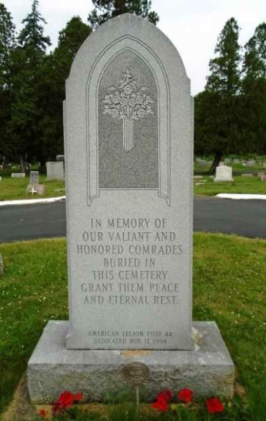 RIVERVIEW CEMETERY VETERANS MEMORIAL