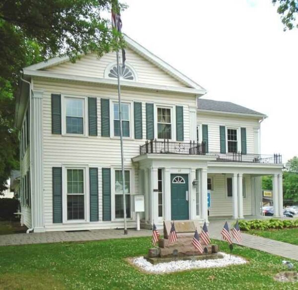 TROY VETERANS MEMORIAL FRONT