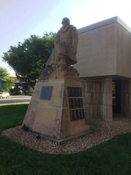 THE FROZEN CHOSIN CHAPTER KOREAN WAR MEMORIAL