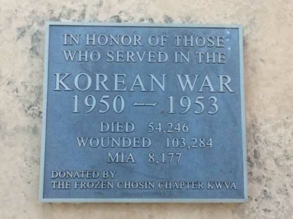 THE FROZEN CHOSIN CHAPTER KOREAN WAR MEMORIAL PLAQUE