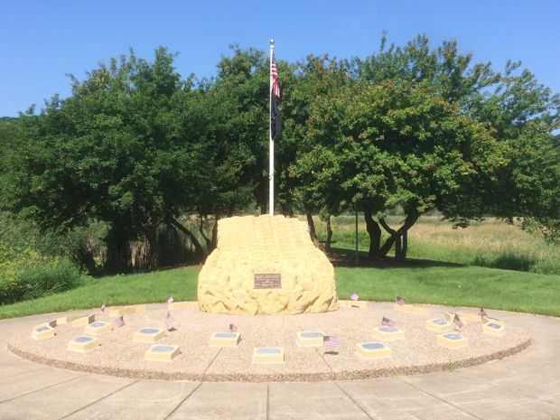 BLUE EARTH-NICOLLET COUNTIES VIETNAM VETERANS MEMORIAL