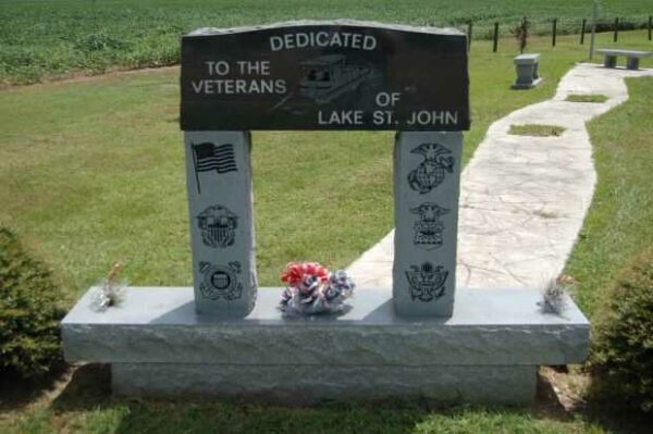 VETERANS OF LAKE ST. JOHN WAR MEMORIAL ARCH