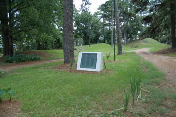 HARRISONBURG WAR VETERANS MEMORIAL