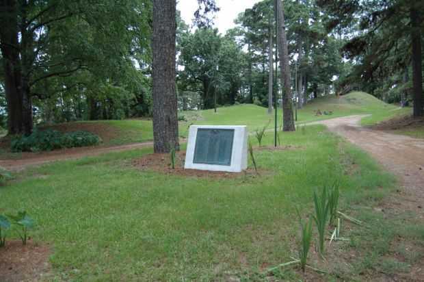 HARRISONBURG WAR VETERANS MEMORIAL