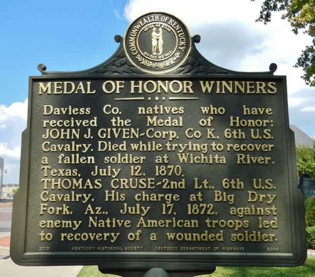 MEDAL OF HONOR WINNERS WAR MEMORIAL MARKER FRONT
