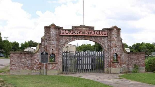 PHILLIPS FIELD/MAJOR STADIUM MEMORIAL