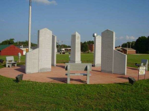 FALLSTON VETERANS MEMORIAL