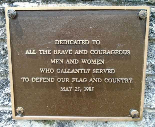 AMERICAN LEGION POST 25 VETERANS MEMORIAL PLAQUE