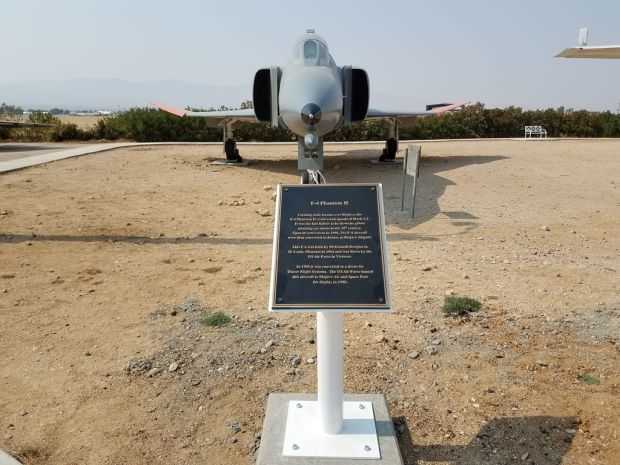 F-4 PHANTOM II WAR MEMORIAL AIRCRAFT