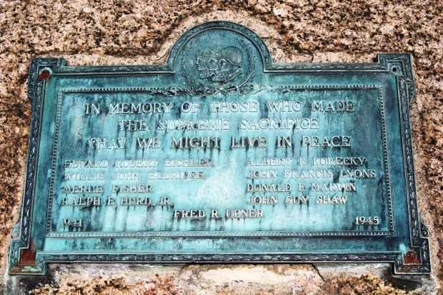 AURORA SUPREME SACRIFICE WAR MEMORIAL PLAQUE