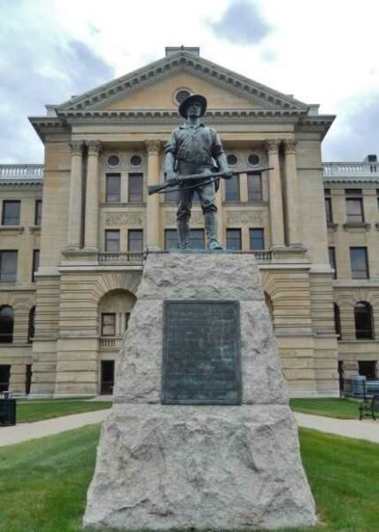TOLEDO SPANISH AMERICAN WAR MEMORIAL