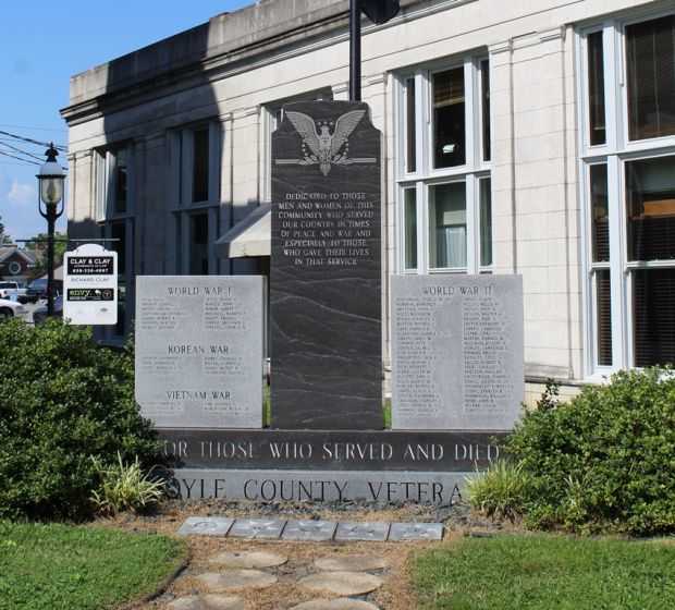 BOYLE COUNTY VETERANS MEMORIAL