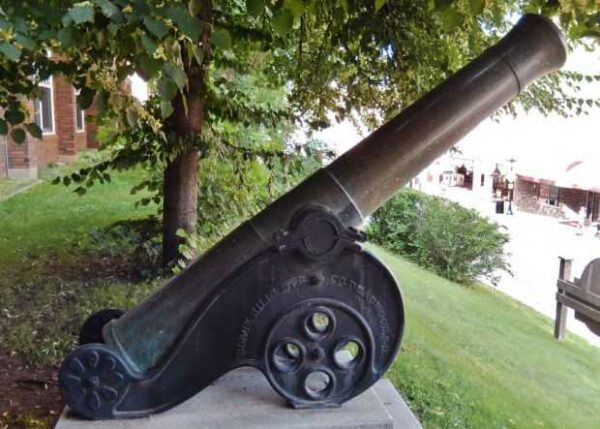 DEADWOOD SPANISH-AMERICAN WAR MEMORIAL CANNON