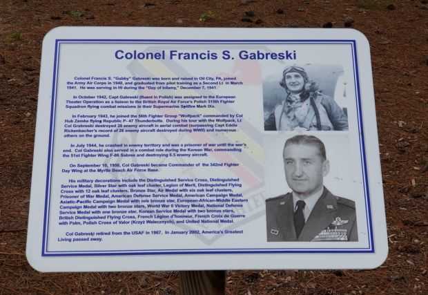 COLONEL FRANCIS S. GABRESKI MEMORIAL PLAQUE