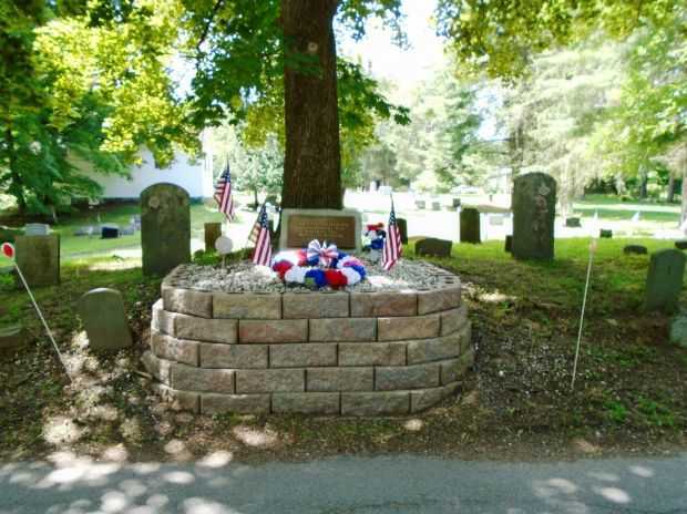 UNKNOWN SOLDIER REVOLUTIONARY WAR MEMORIAL