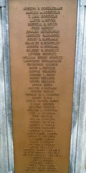 SEVENTH AND ELEVENTH WARDS WORLD WAR MEMORIAL  PLAQUE H