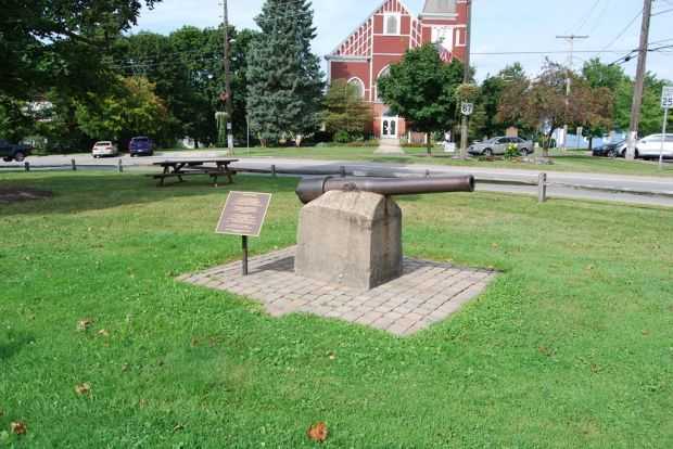 BURTON CIVIL WAR CANNON MEMORIAL