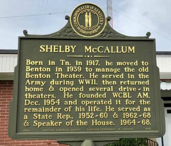 SHELBY MCCALLUM WAR MEMORIAL MARKER