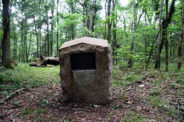 INDIANA. EIGHTEENTH BATTERY. (LILLY) WAR MEMORIAL