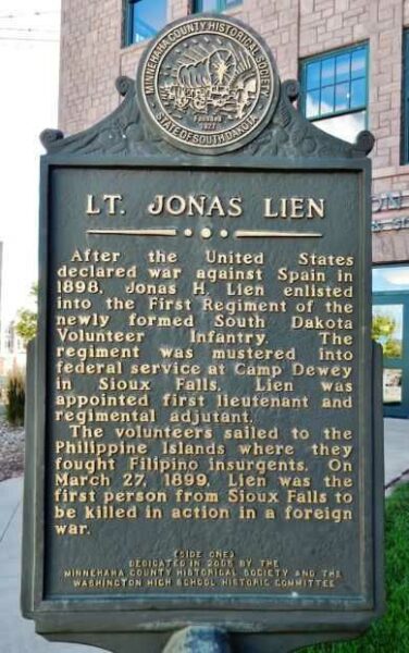 LT. JONAS LIEN WAR MEMORIAL MARKER FRONT