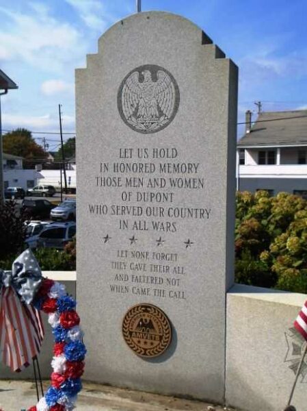 DUPONT WAR VETERANS MEMORIAL