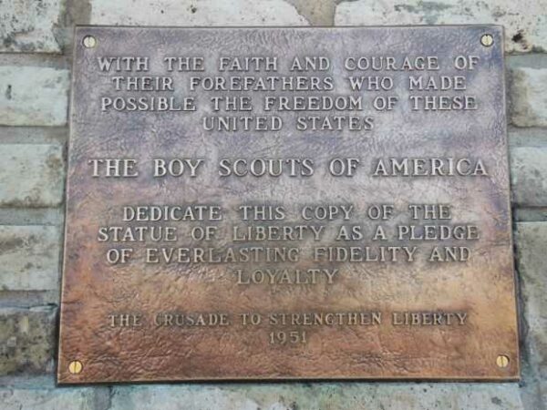 NORTH PLATTE STATUE OF LIBERTY REPLICA MEMORIAL PLAQUE