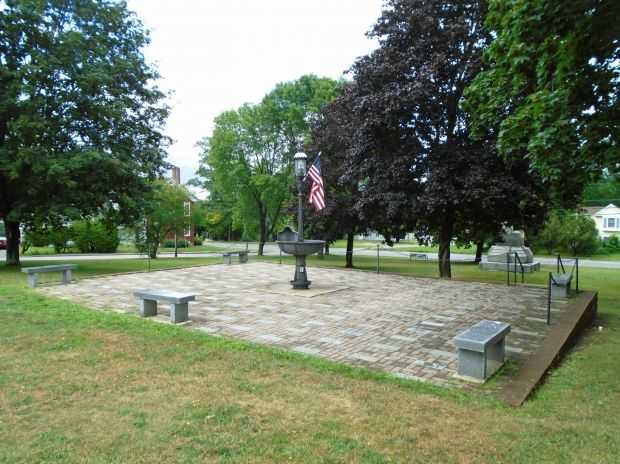 CITY OF CALAIS VETERANS PARK MEMORIAL