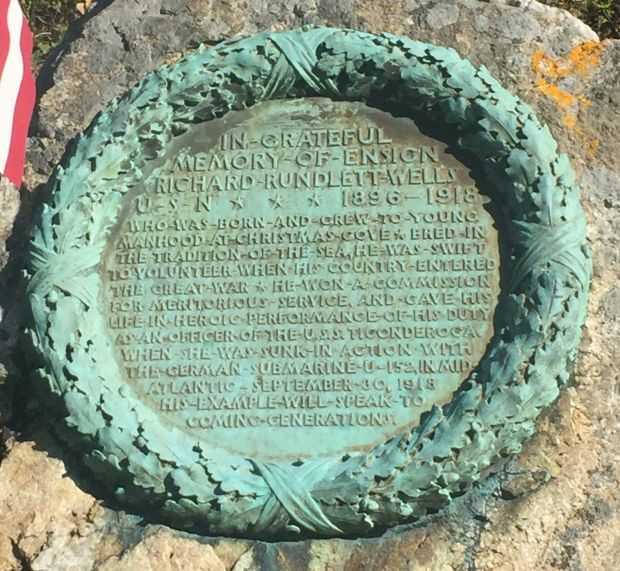 IN GRATEFUL MEMORY OF ENSIGN RICHARD RUNDLETT WELLS MEMORIAL  PLAQUE