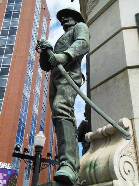 COUNTY OF LEHIGH SOLDIERS AND SAILORS MEMORIAL STATUE C