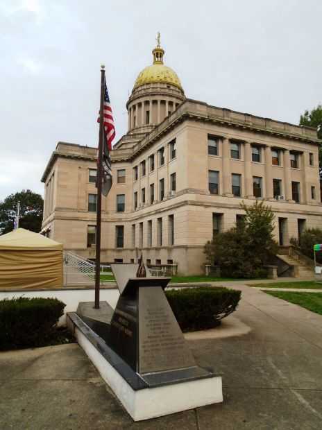 CORTLAND COUNTY VIETNAM VETERANS MEMORIAL