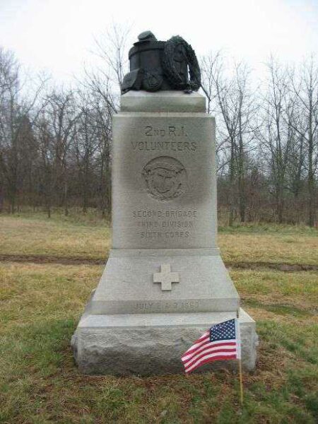 2ND RHODE ISLAND INFANTRY VOLUNTEERS WAR MEMORIAL